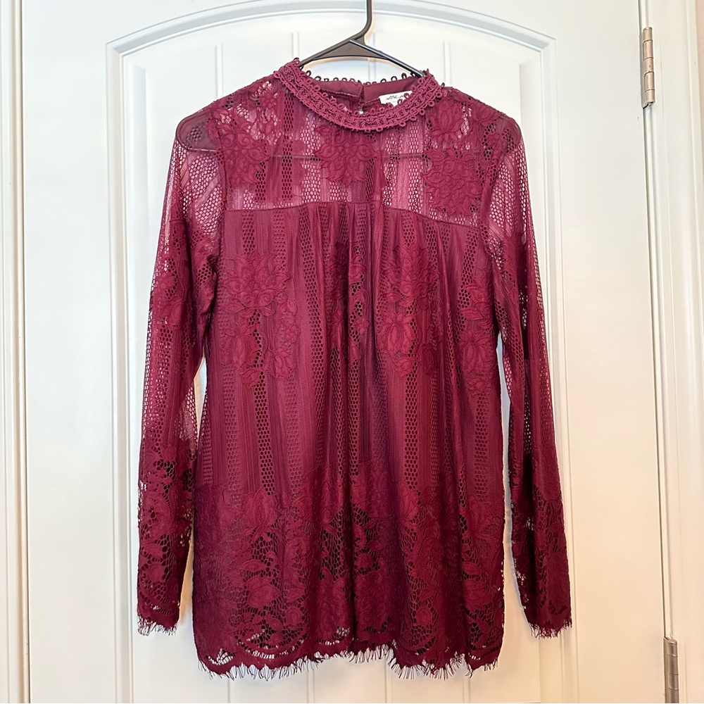 ULTRA PINK | Burgundy Lace Blouse Size Medium